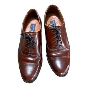 BOSTONIAN FIRST FLEX, MENS BROWN LEATHER DRESS SHOES. SIZE 11 1/2M